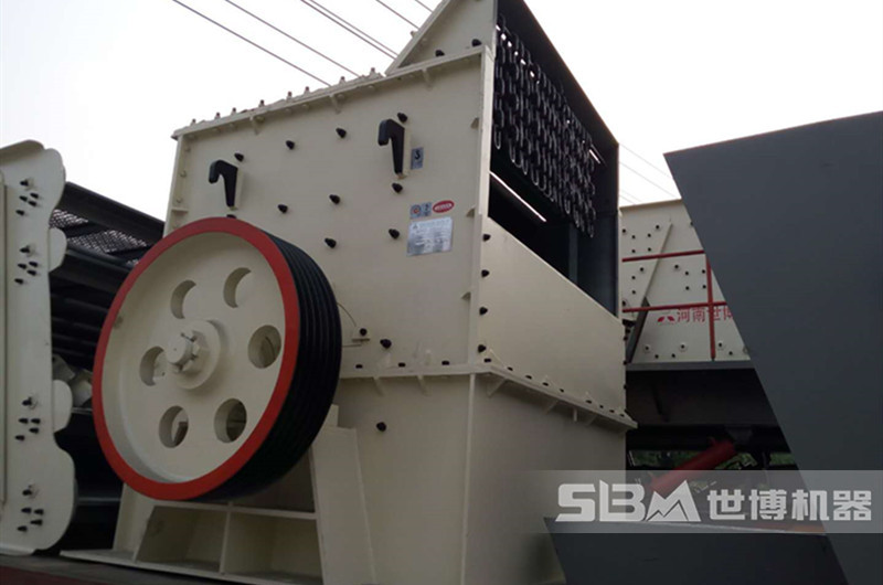 方箱破碎機(jī)