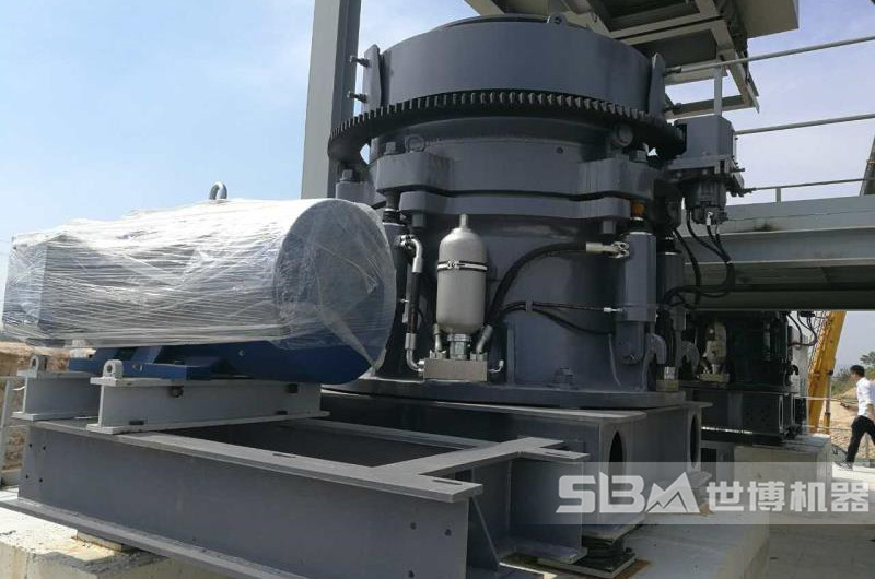 HP400多缸液壓圓錐破碎機(jī)