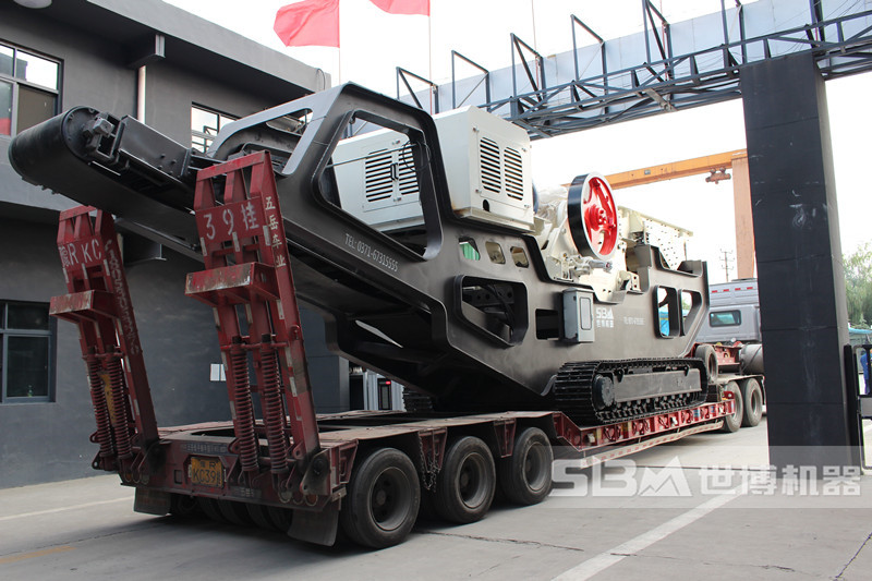 履帶移動69顎破破碎機(jī)