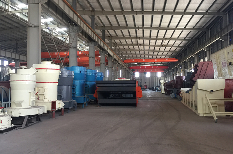 世博工業(yè)制粉磨粉機設備車間