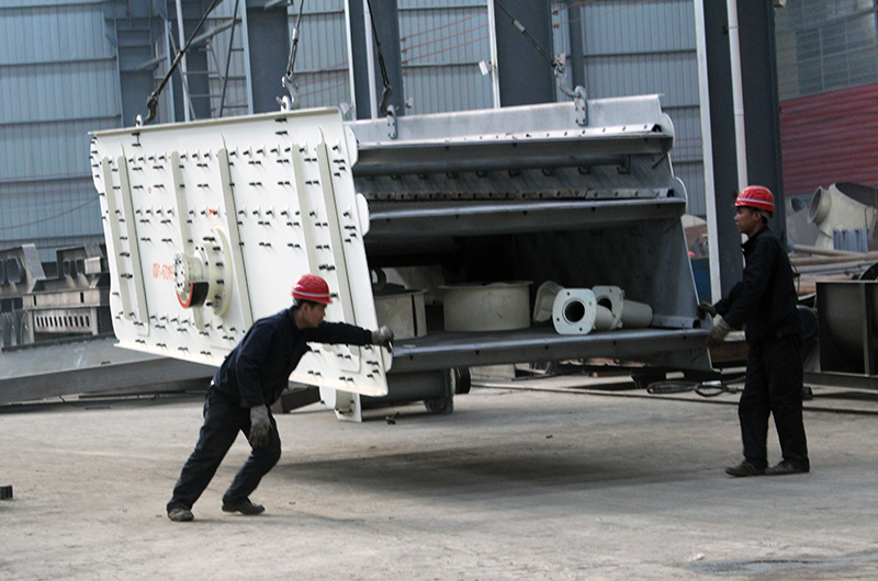 大型篩石頭石子機(jī)，振動(dòng)篩