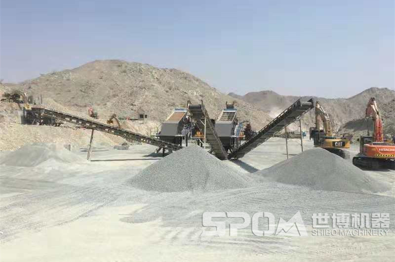 石料破碎生產(chǎn)線現(xiàn)場圖