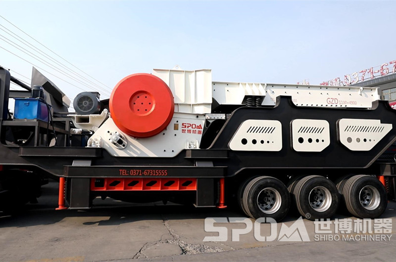 移動(dòng)破碎機(jī)打石子機(jī)