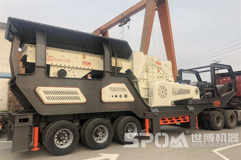 輪胎式移動(dòng)碎石機(jī)