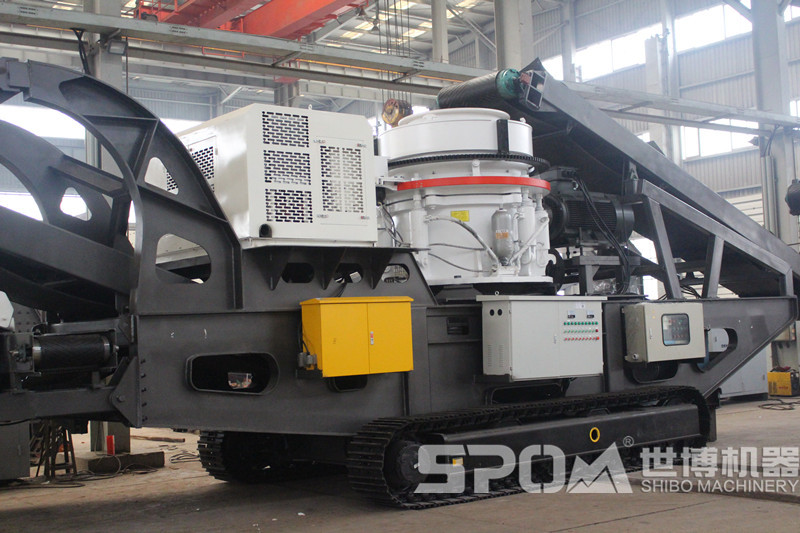 大型移動破碎機，履帶式圓錐破碎站